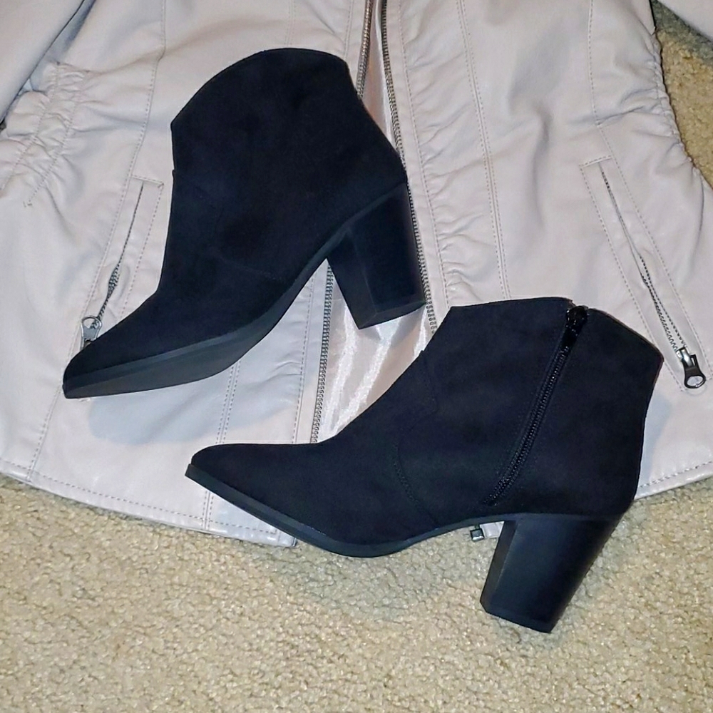 🆕️ BP ankle booties